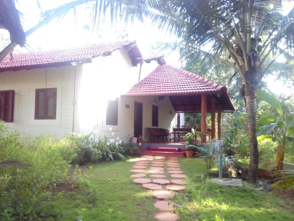 Ocean Green Kerala Kannur Buitenkant foto